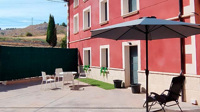 Patio Casa Rural la Morada del Angel en Becerril del Carpio Palencia